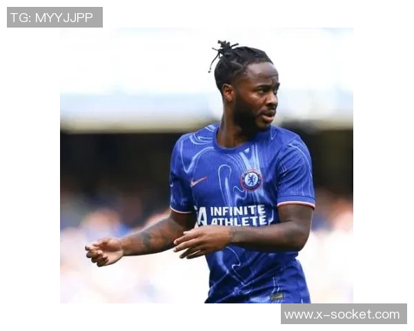 斯特林老将以丰富经验与惊人速度在赛场上展现不凡实力